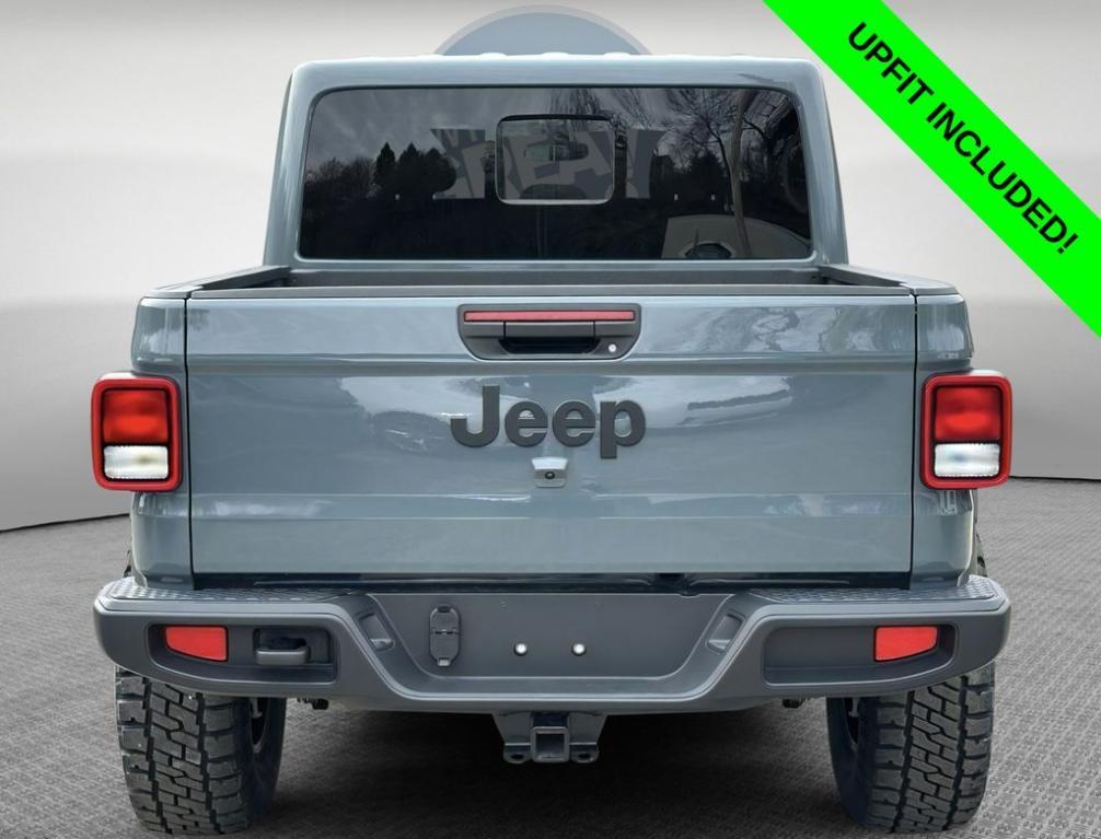 new 2025 Jeep Gladiator car, priced at $53,125