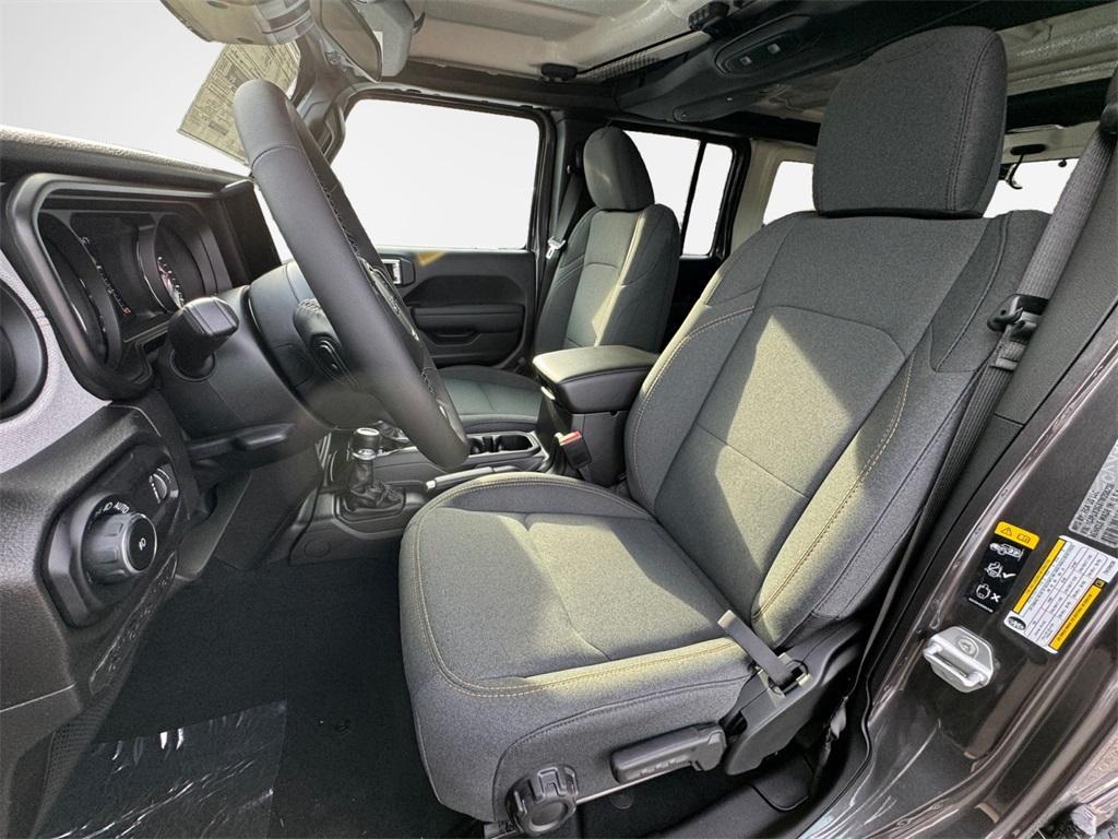new 2026 Jeep Wrangler car, priced at $47,023