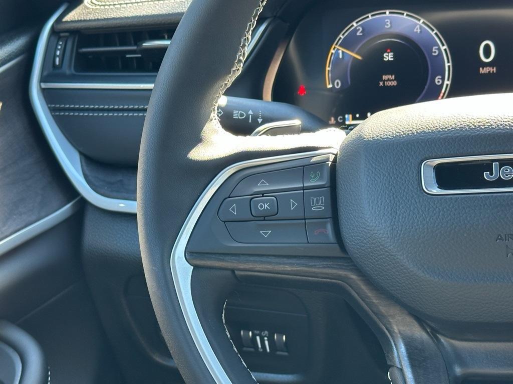 new 2025 Jeep Grand Cherokee L car, priced at $44,256