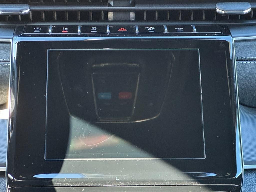 new 2025 Jeep Grand Cherokee car, priced at $39,675