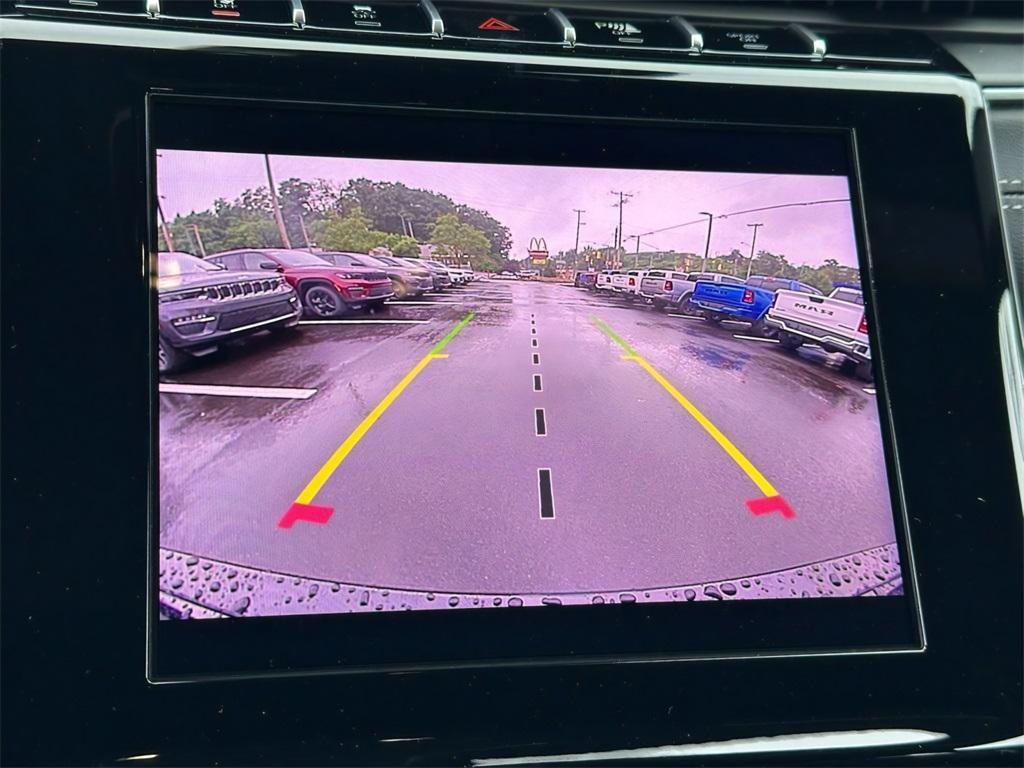 new 2025 Jeep Grand Cherokee car, priced at $42,462