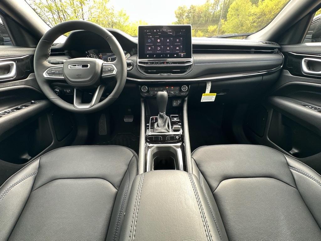 new 2026 Jeep Compass car, priced at $30,789