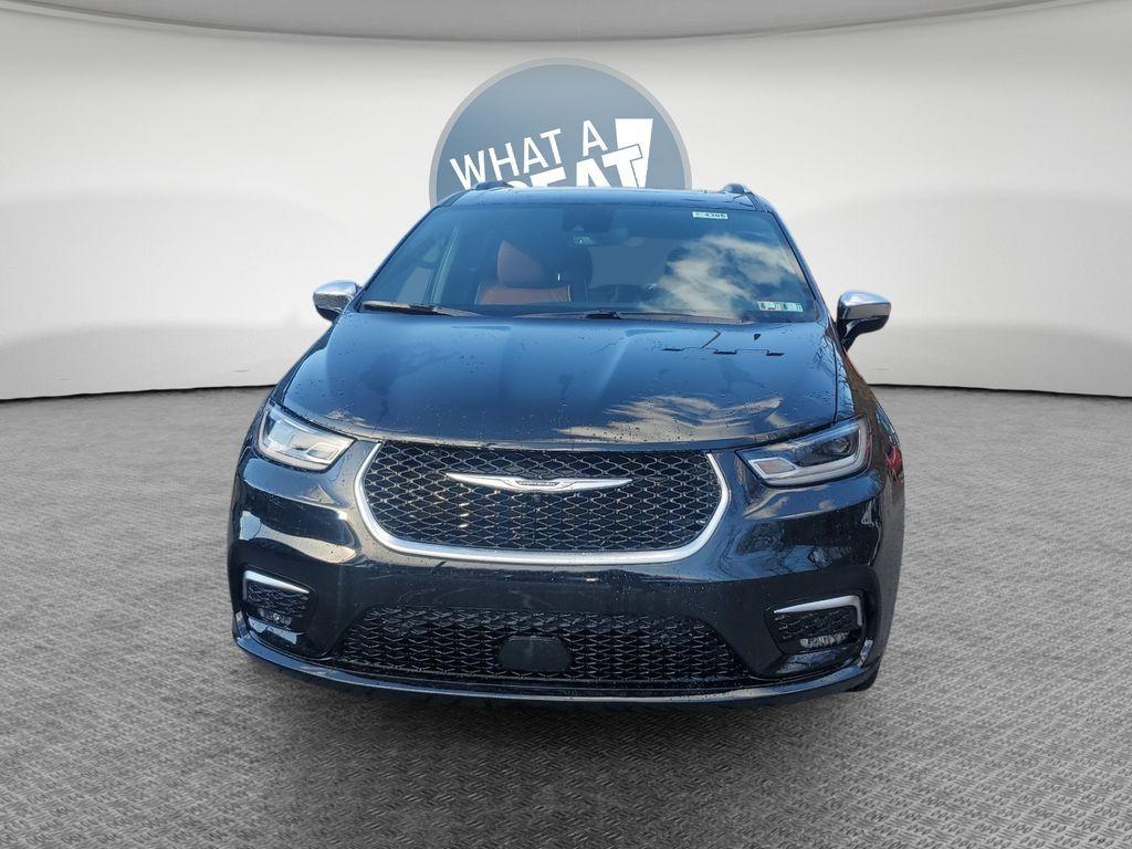 new 2026 Chrysler Pacifica car, priced at $57,685