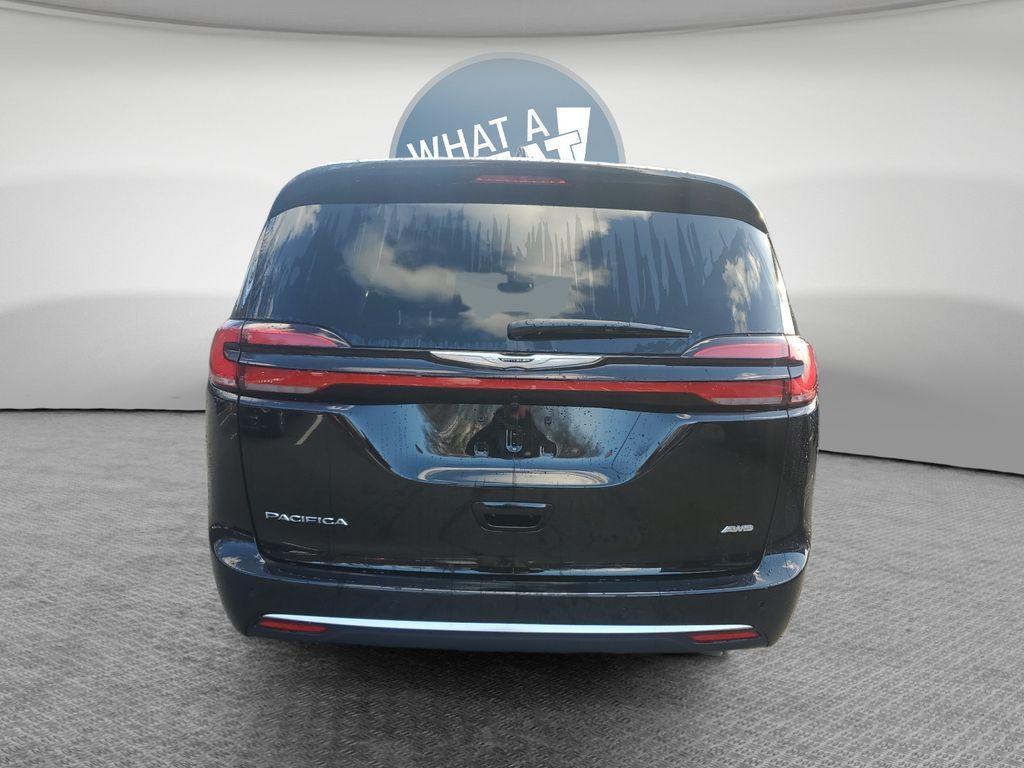 new 2026 Chrysler Pacifica car, priced at $57,685