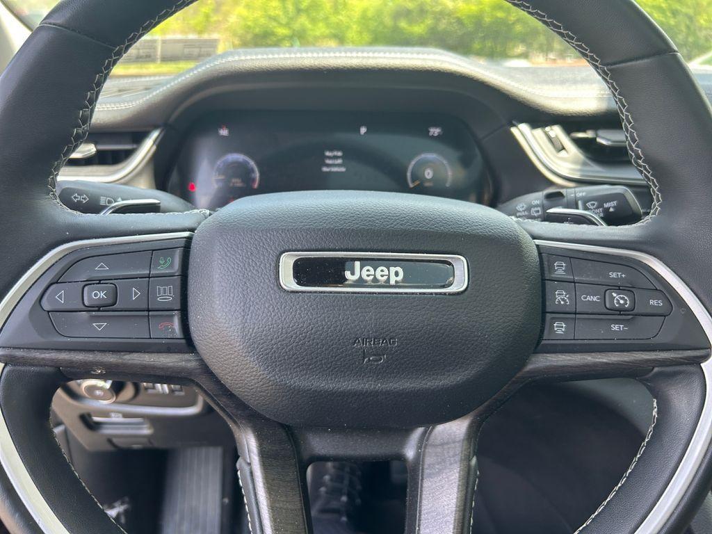 used 2022 Jeep Grand Cherokee L car, priced at $31,566