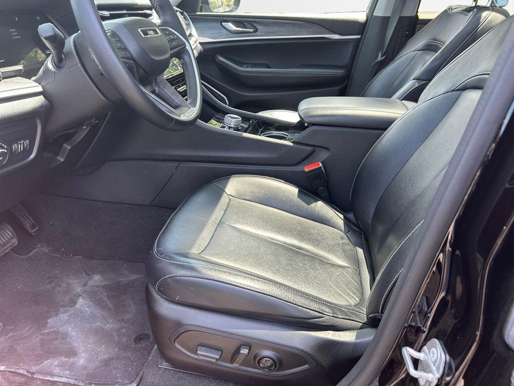 used 2022 Jeep Grand Cherokee L car, priced at $31,566