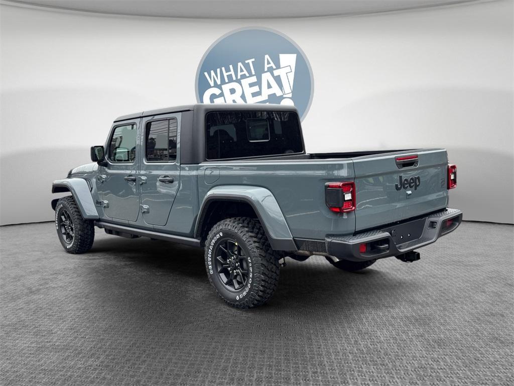 new 2026 Jeep Gladiator car, priced at $53,085