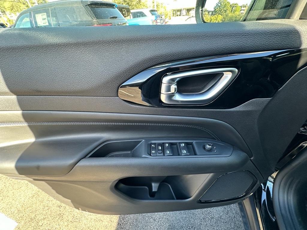 new 2026 Jeep Compass car, priced at $31,384