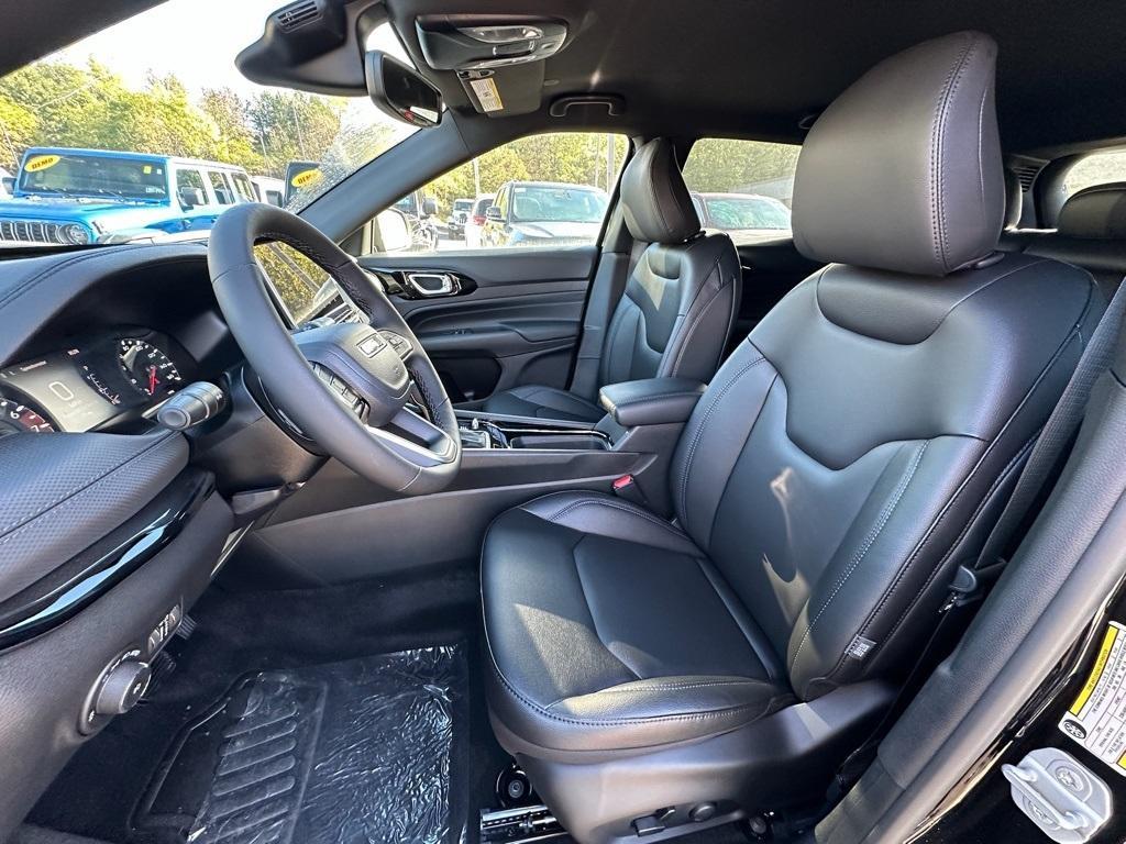 new 2026 Jeep Compass car, priced at $31,384