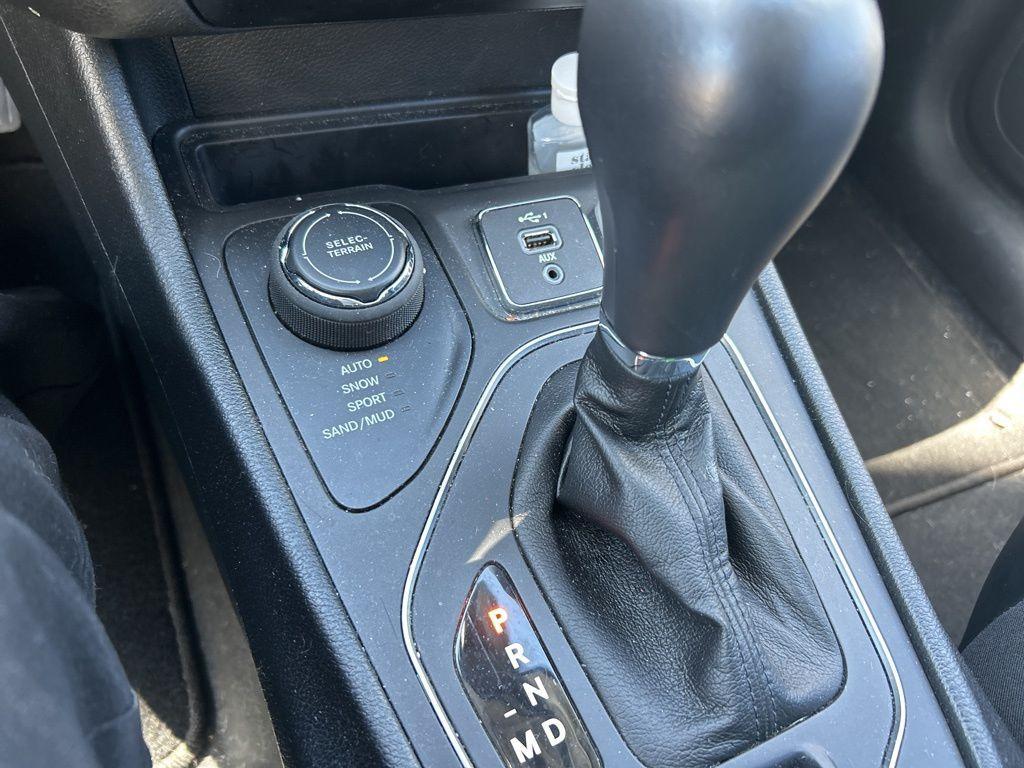 used 2022 Jeep Cherokee car, priced at $26,898