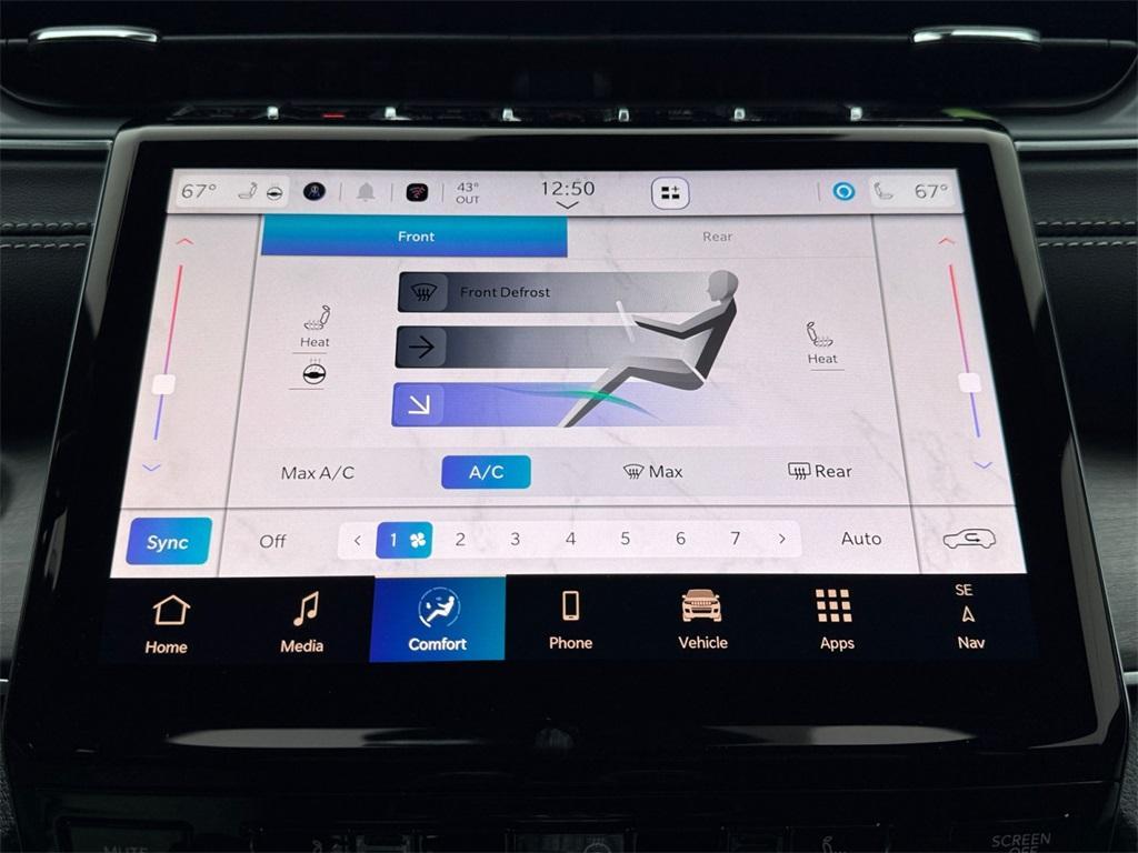 new 2025 Jeep Grand Cherokee L car, priced at $46,663