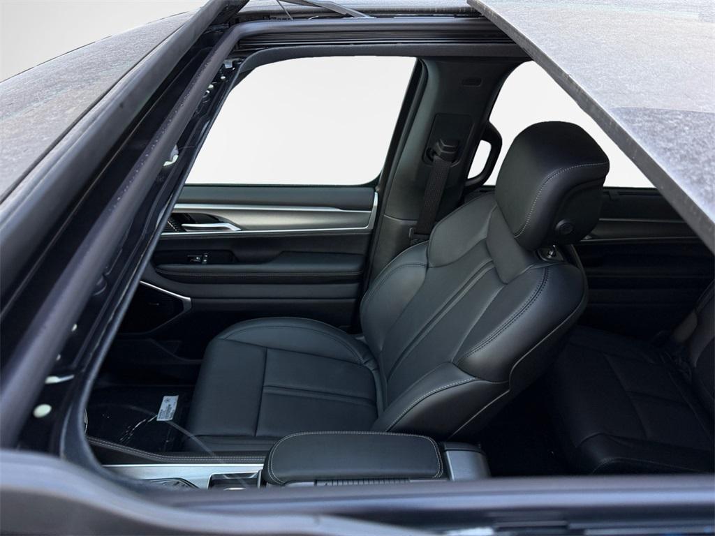 new 2026 Jeep Grand Wagoneer L car, priced at $82,189