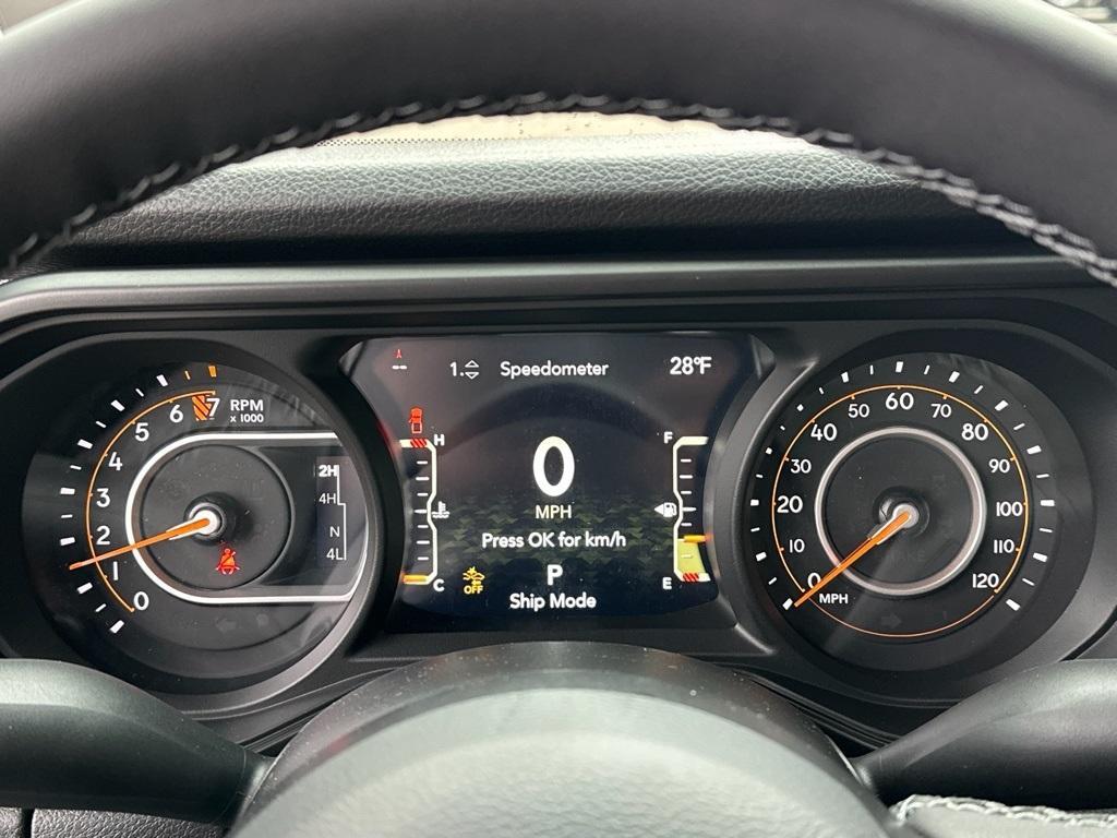 new 2026 Jeep Gladiator car, priced at $54,480