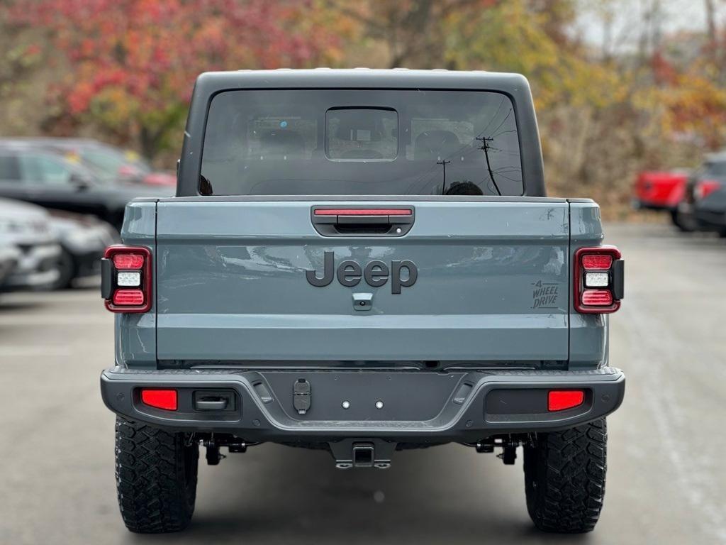 new 2026 Jeep Gladiator car, priced at $54,480