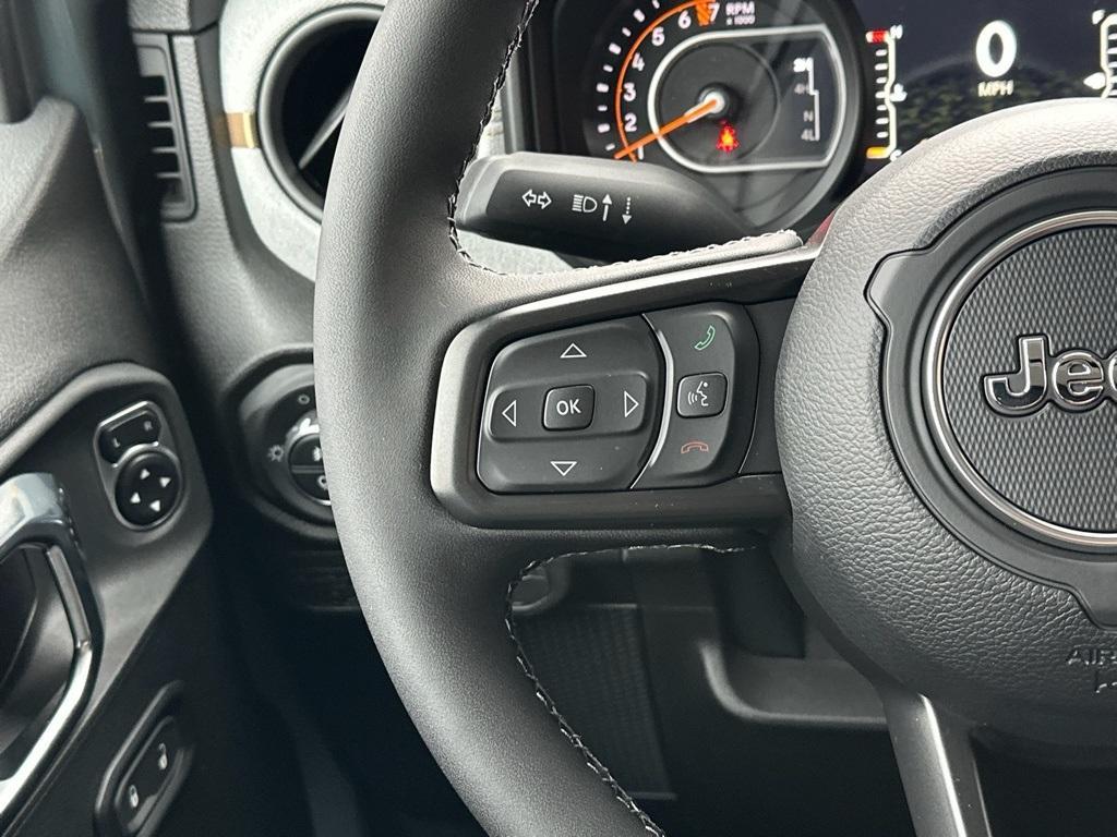 new 2026 Jeep Gladiator car, priced at $54,480