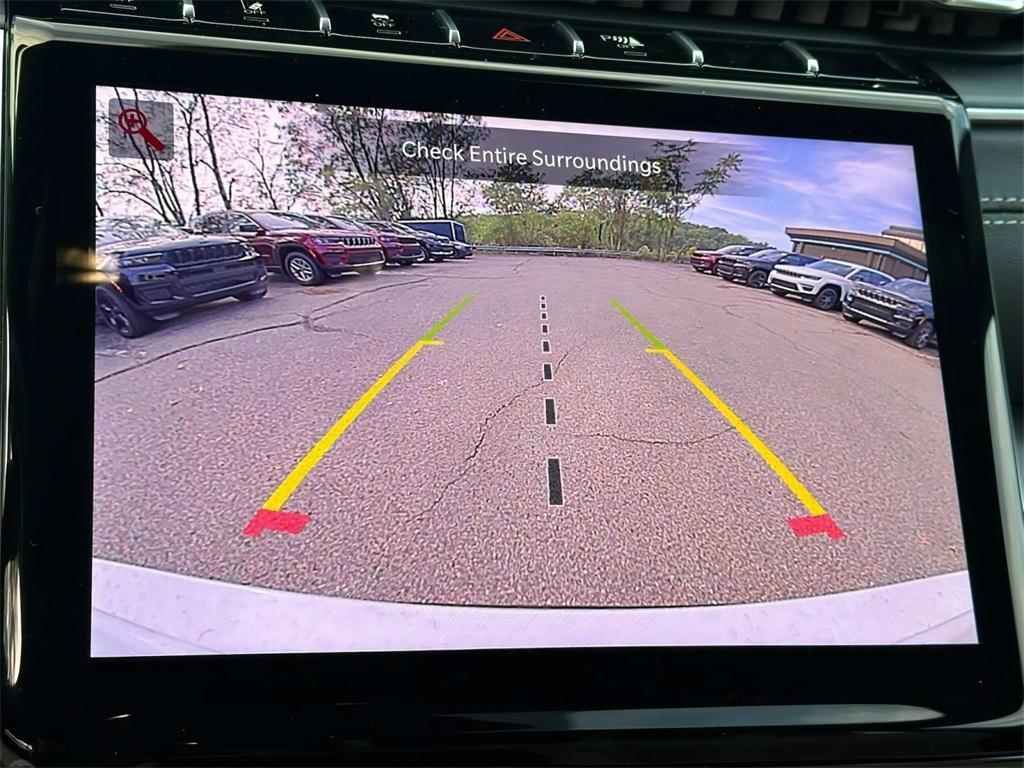 new 2025 Jeep Grand Cherokee L car, priced at $43,940