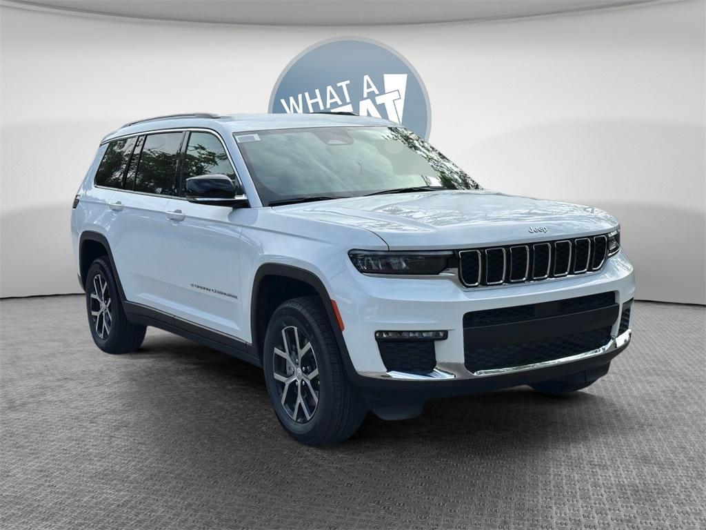 new 2025 Jeep Grand Cherokee L car, priced at $43,940