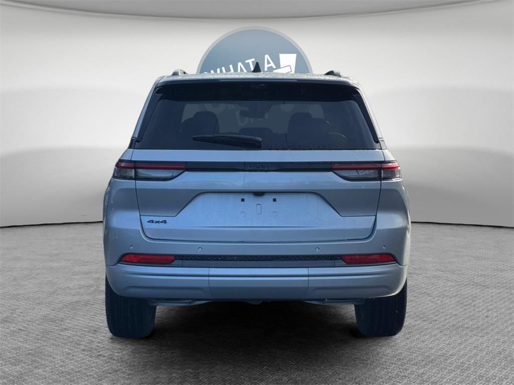 new 2026 Jeep Grand Cherokee car, priced at $53,805