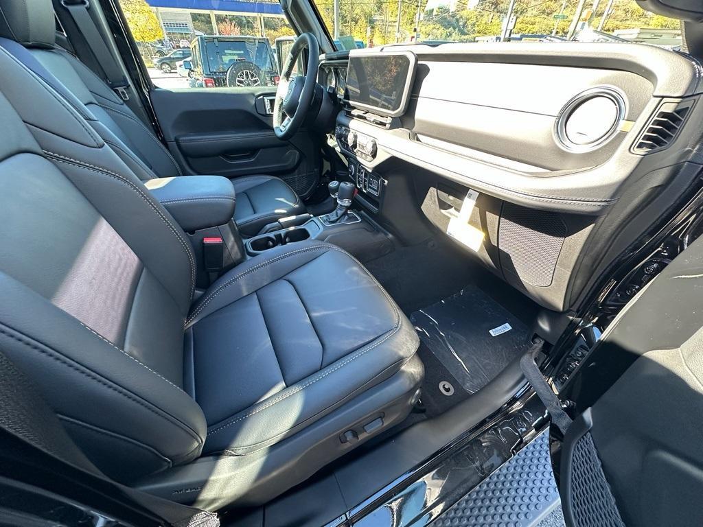 new 2026 Jeep Wrangler car, priced at $52,967