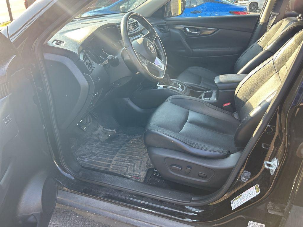 used 2017 Nissan Rogue car, priced at $16,261