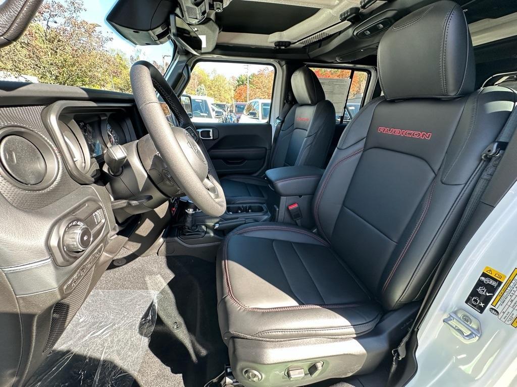 new 2026 Jeep Wrangler car, priced at $61,604