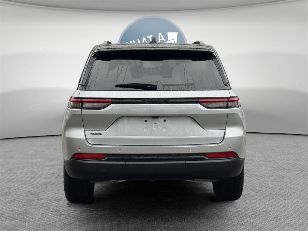new 2025 Jeep Grand Cherokee car, priced at $47,225