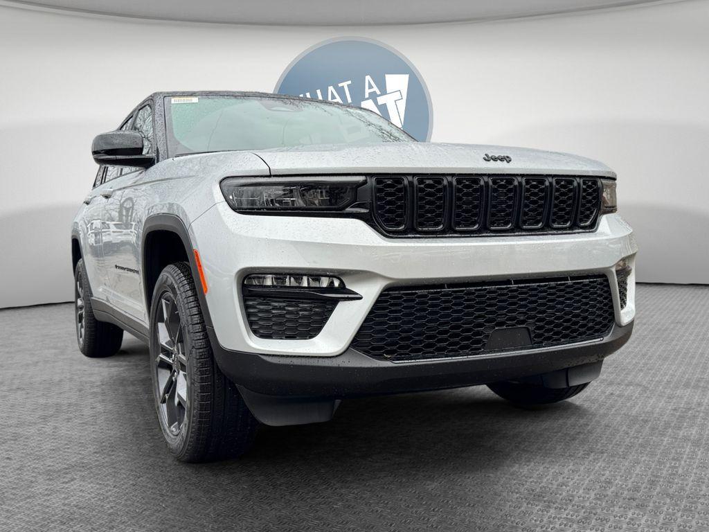 new 2025 Jeep Grand Cherokee car, priced at $44,475