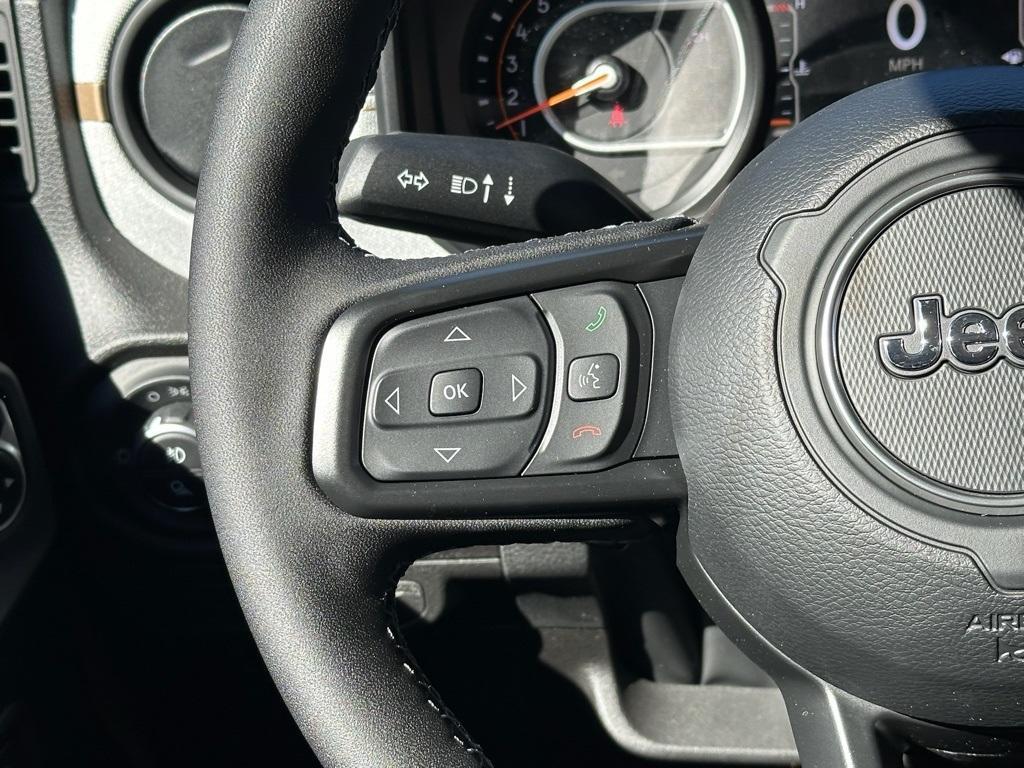 new 2026 Jeep Gladiator car, priced at $54,480