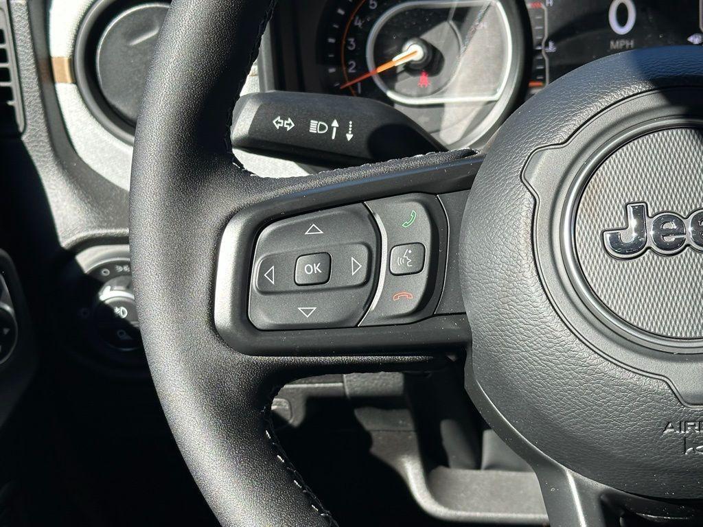 new 2026 Jeep Gladiator car, priced at $52,160