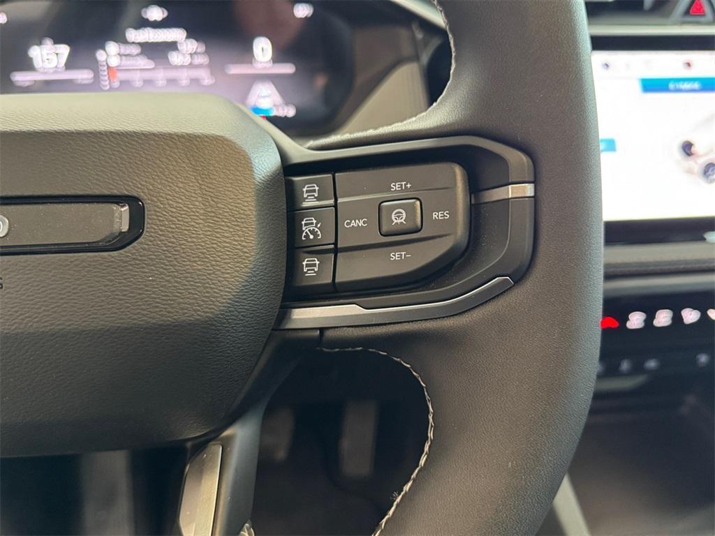 new 2026 Jeep Cherokee car, priced at $42,220