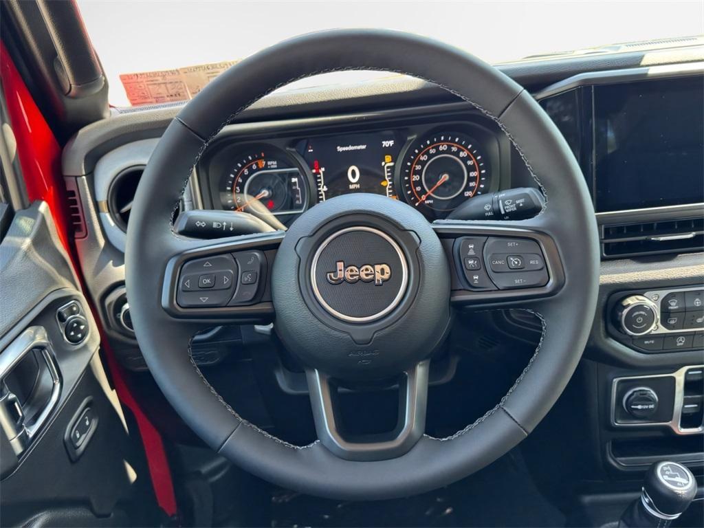 new 2025 Jeep Gladiator car, priced at $42,192
