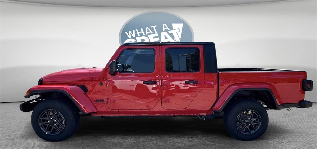 new 2025 Jeep Gladiator car, priced at $42,192