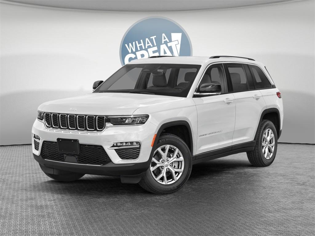 new 2025 Jeep Grand Cherokee car, priced at $41,155