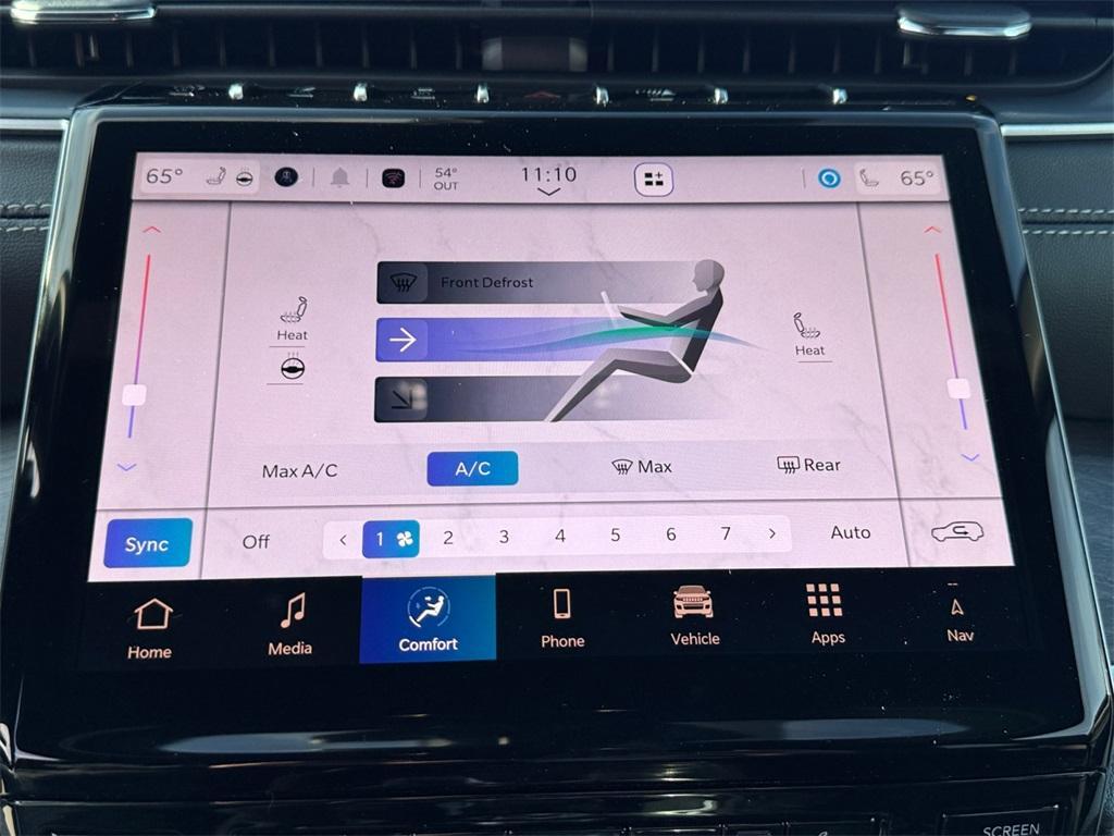 new 2025 Jeep Grand Cherokee car, priced at $47,225