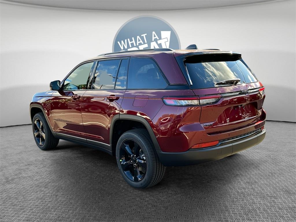 new 2025 Jeep Grand Cherokee car, priced at $41,691