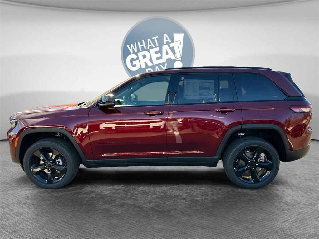 new 2025 Jeep Grand Cherokee car, priced at $41,691