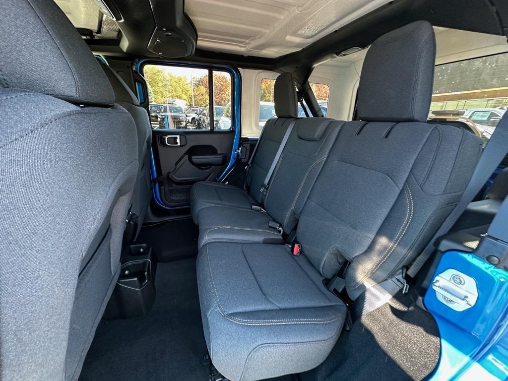 new 2026 Jeep Wrangler car, priced at $41,989