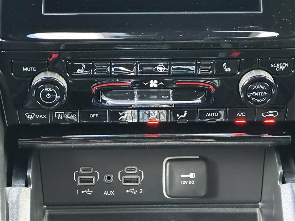 new 2025 Jeep Grand Cherokee L car, priced at $42,973