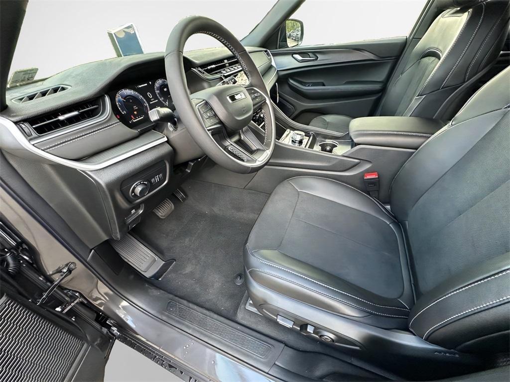 new 2025 Jeep Grand Cherokee L car, priced at $42,973