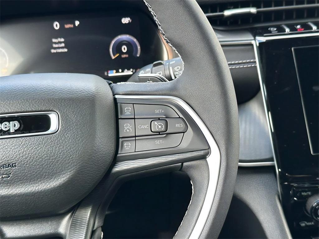 new 2025 Jeep Grand Cherokee L car, priced at $42,973