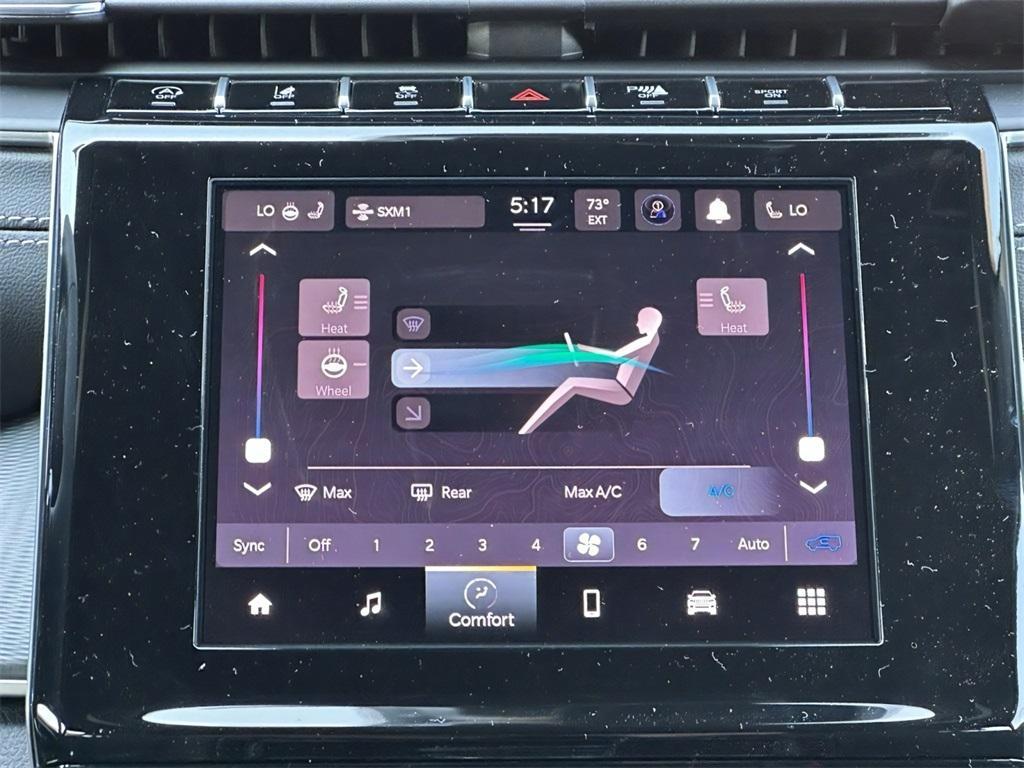 new 2025 Jeep Grand Cherokee car, priced at $39,207