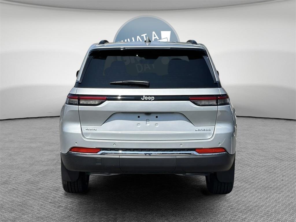 new 2025 Jeep Grand Cherokee car, priced at $39,207