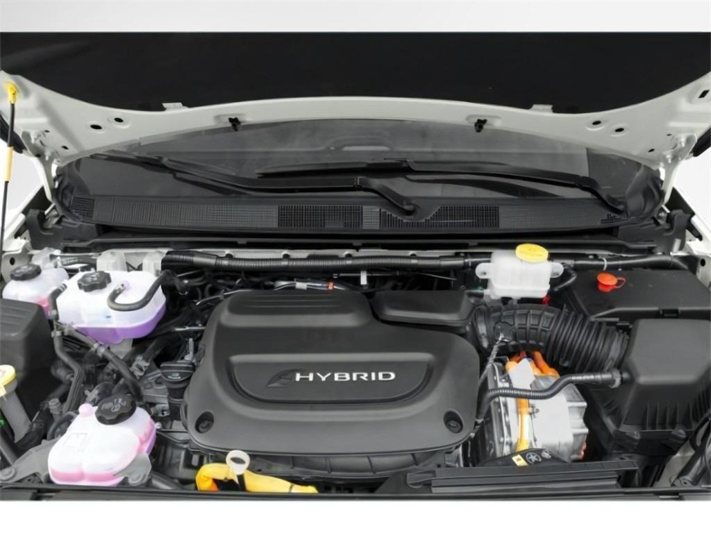 new 2023 Chrysler Pacifica Hybrid car