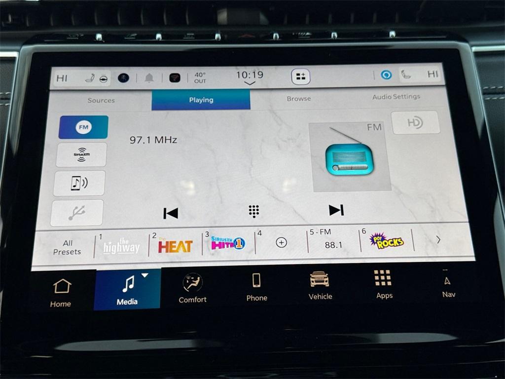 new 2025 Jeep Grand Cherokee car, priced at $43,527