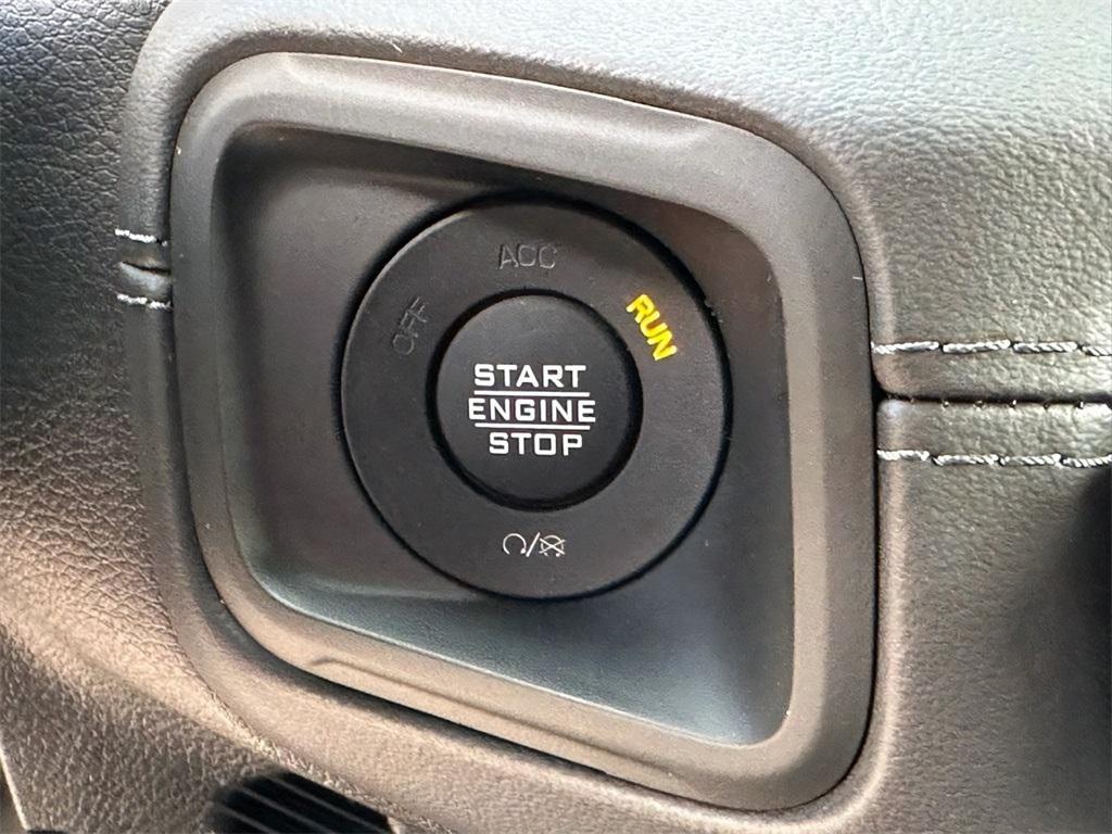 new 2025 Jeep Wrangler car, priced at $87,999