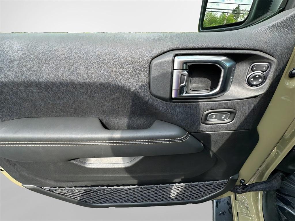 new 2025 Jeep Wrangler car, priced at $87,999