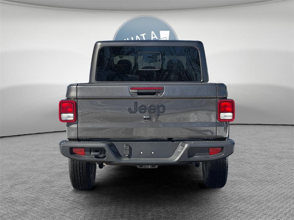 new 2026 Jeep Gladiator car, priced at $48,409