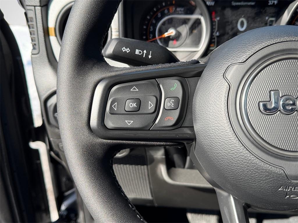 new 2026 Jeep Gladiator car, priced at $48,409