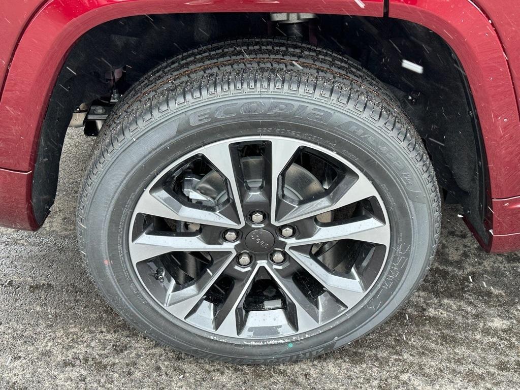 new 2025 Jeep Grand Cherokee car, priced at $55,364