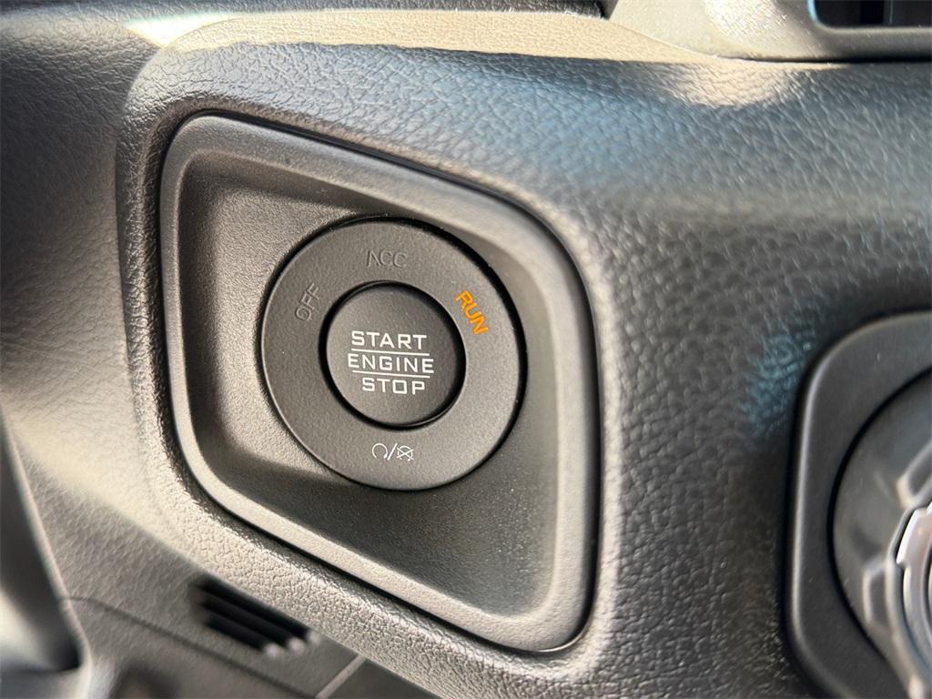 new 2026 Jeep Gladiator car, priced at $46,594